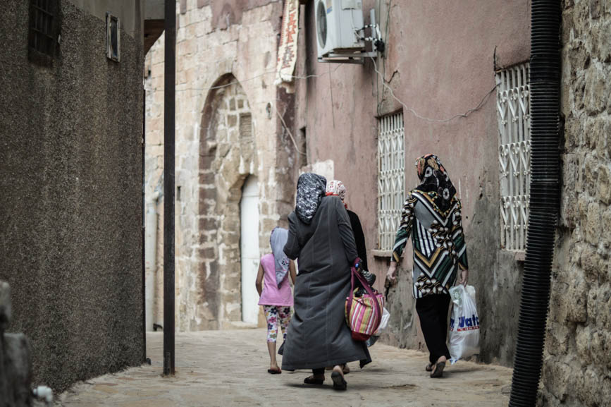 Mardin alley women