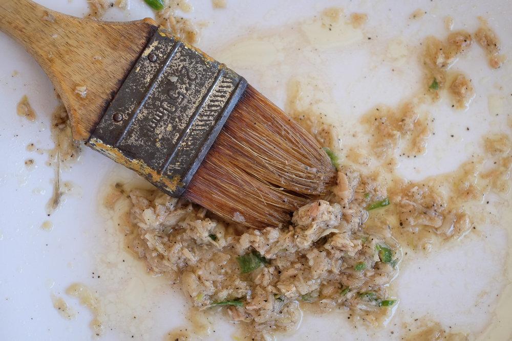 Mkoko House BBQ Gambas-marinade brush