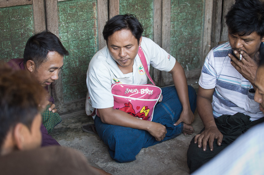 Myanmar angry birds longyi