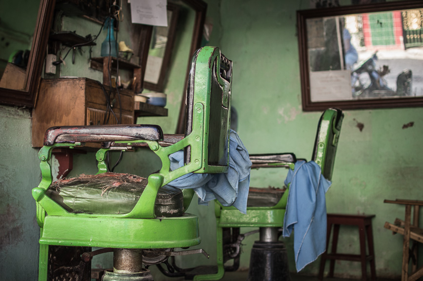 Myanmar green hairdresser